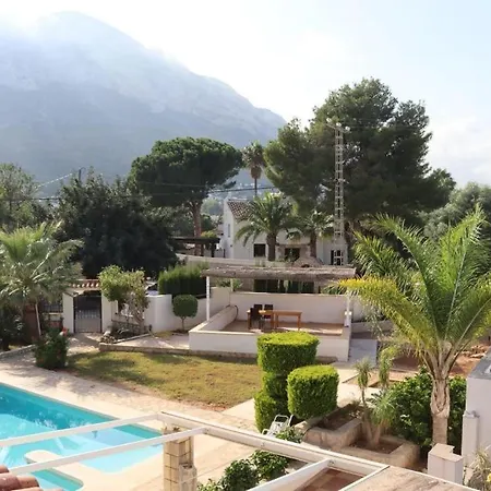 Vendégház Casa Raices Del Montgo