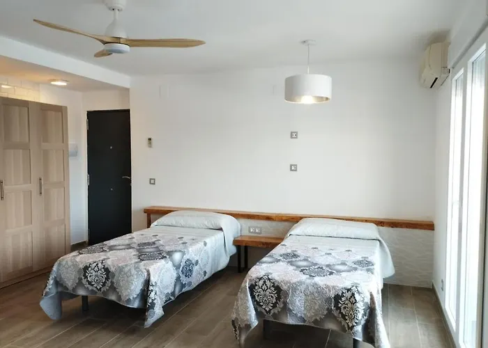 Гостевой дом Casa Raices Del Montgo Дения