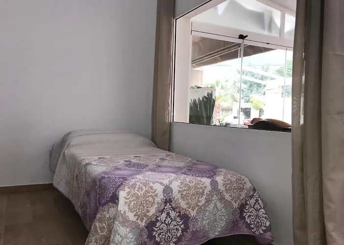 Гостевой дом Casa Raices Del Montgo Дения