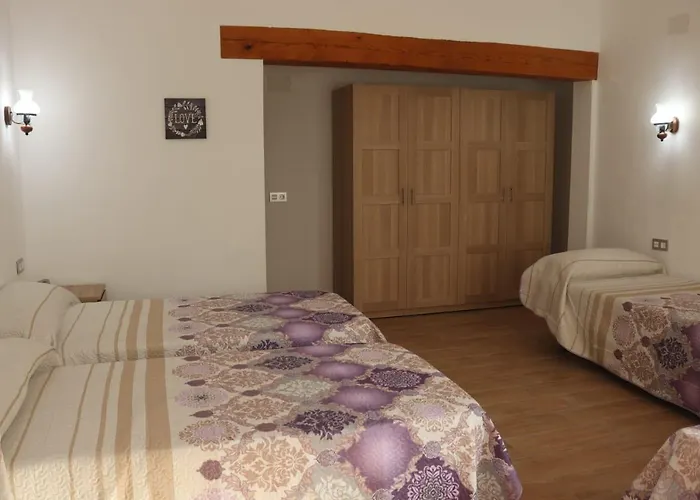 Гостевой дом Casa Raices Del Montgo
