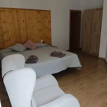 Casa Raíces Del Montgo